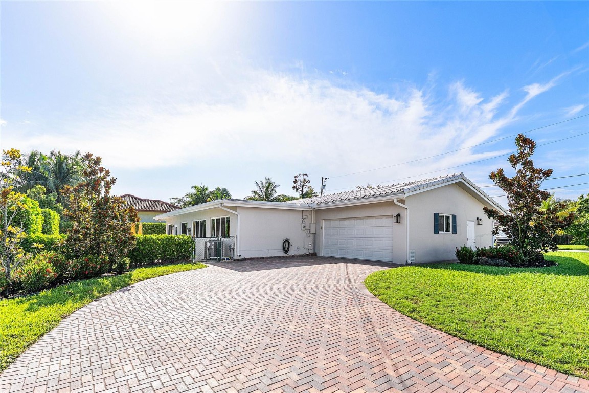 HILLSBORO HEIGHTS - Residential