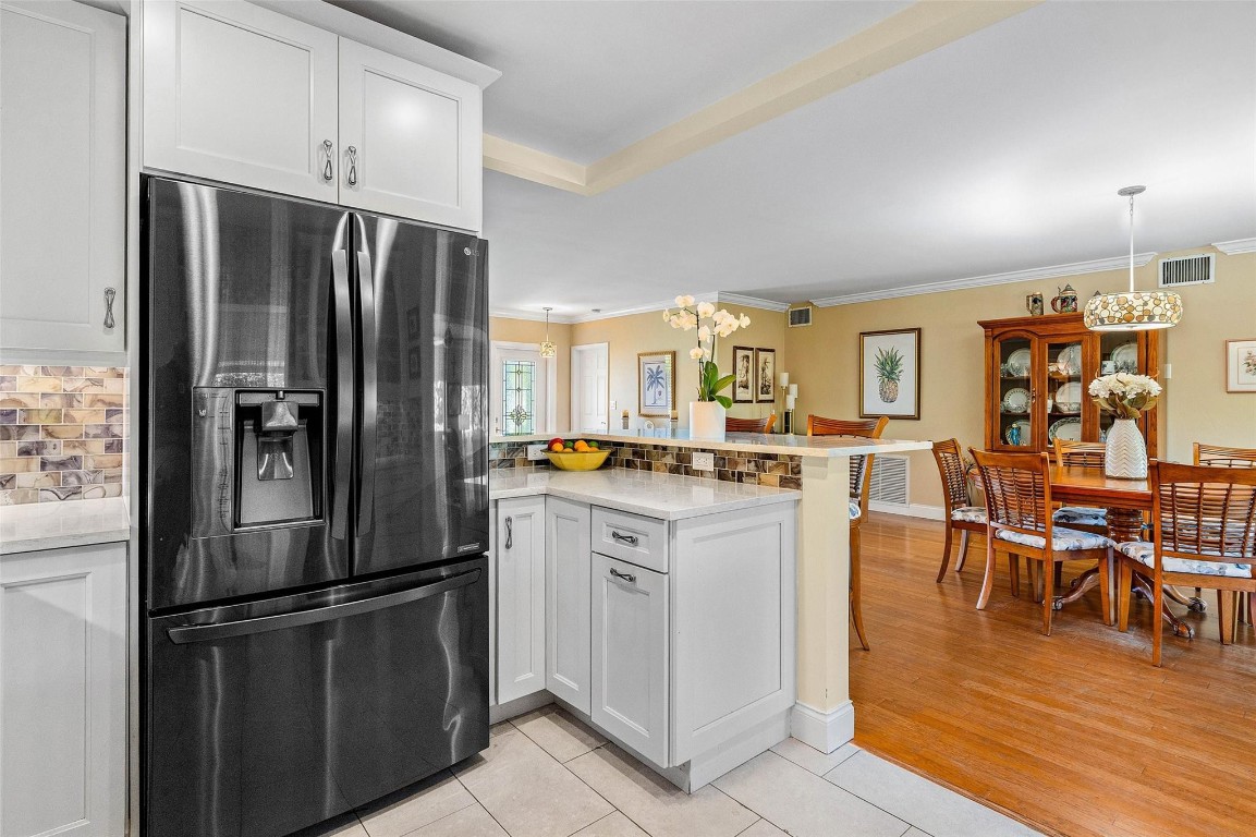 HILLSBORO HEIGHTS - Residential