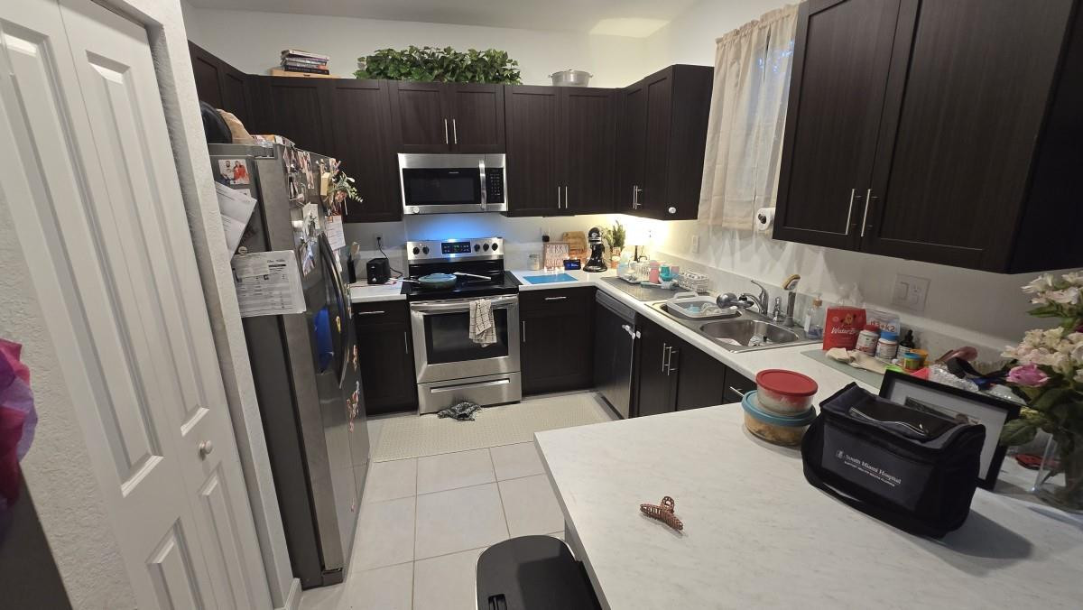 PINE ISLE - Residential