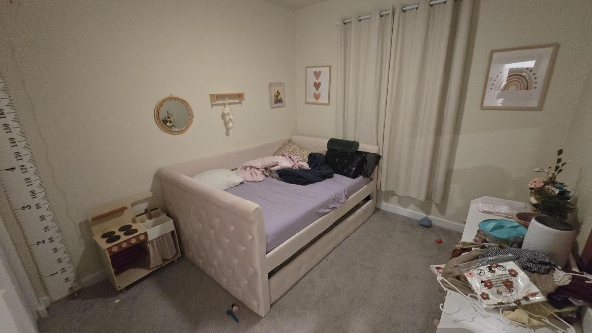 PINE ISLE - Residential