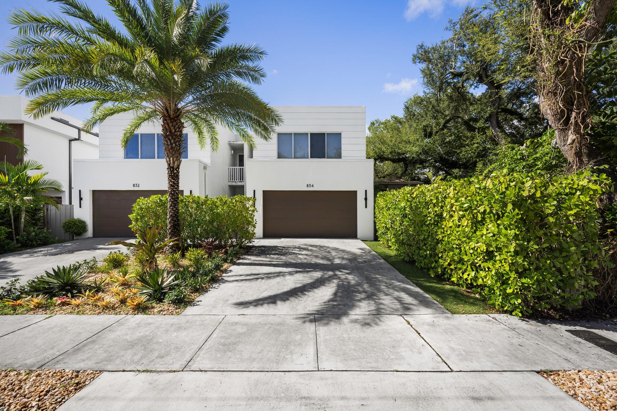 Luxury 4BD/3BA townhouse in East Fort Lauderdale with 2-car garage & large private backyard and aptio (large enough for a future pool) Other features include: an Italian kitchen with quartz countertops, a walk-in pantry and spacious living areas. The upstairs master suite is very spacious and offers a balcony with garden views. Home is in excellent condition. Prime location—walk to Downtown & Las Olas, 3.5 miles to the beach, and minutes to FLL Airport, Whole Foods, golf, parks, shopping, dining & entertainment. Easy access to I-95 & I-575. Fee simple ownership. No association fees.