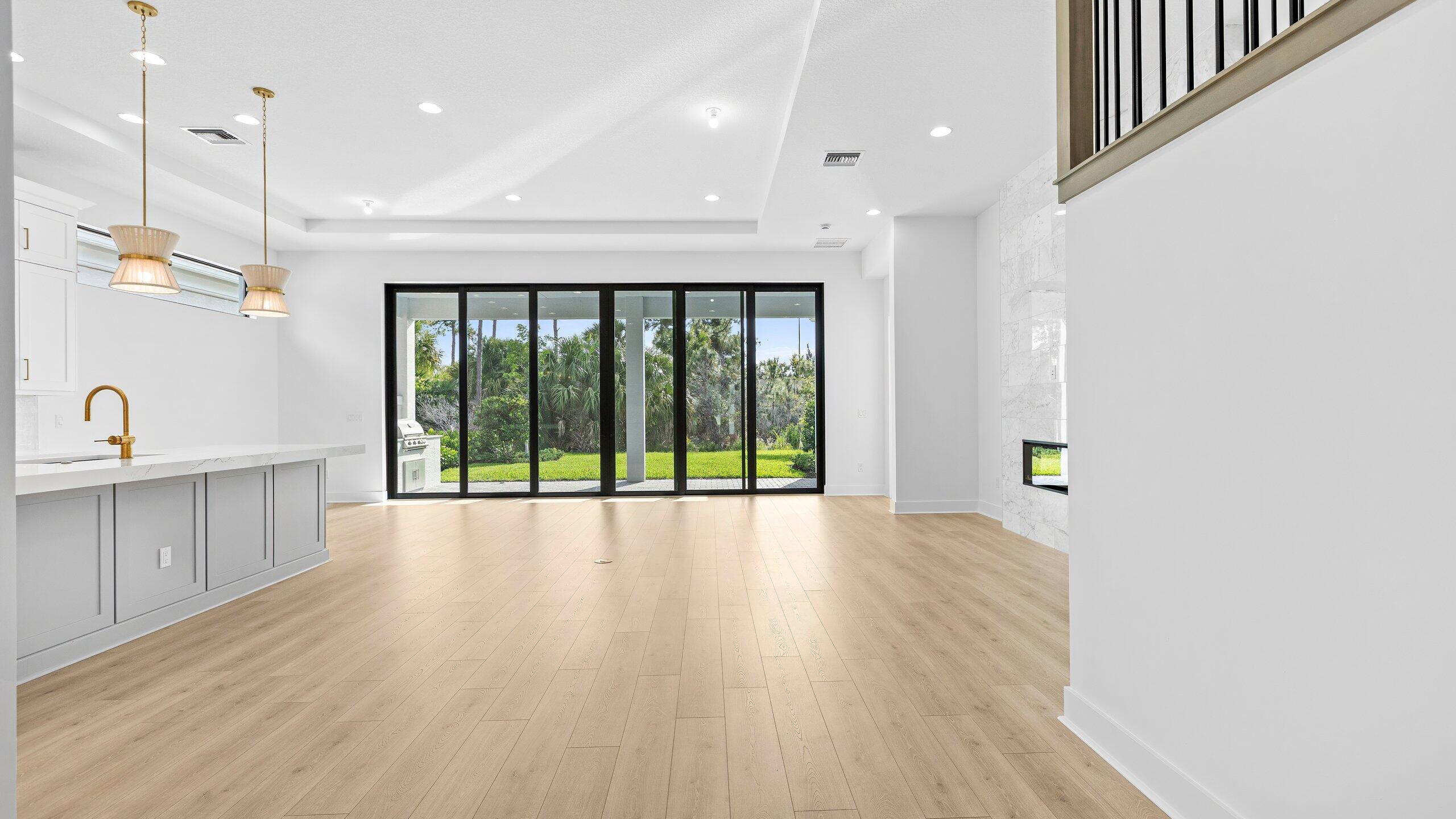 13290 Artisan Circle