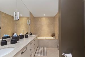 4001 N Ocean - Residential