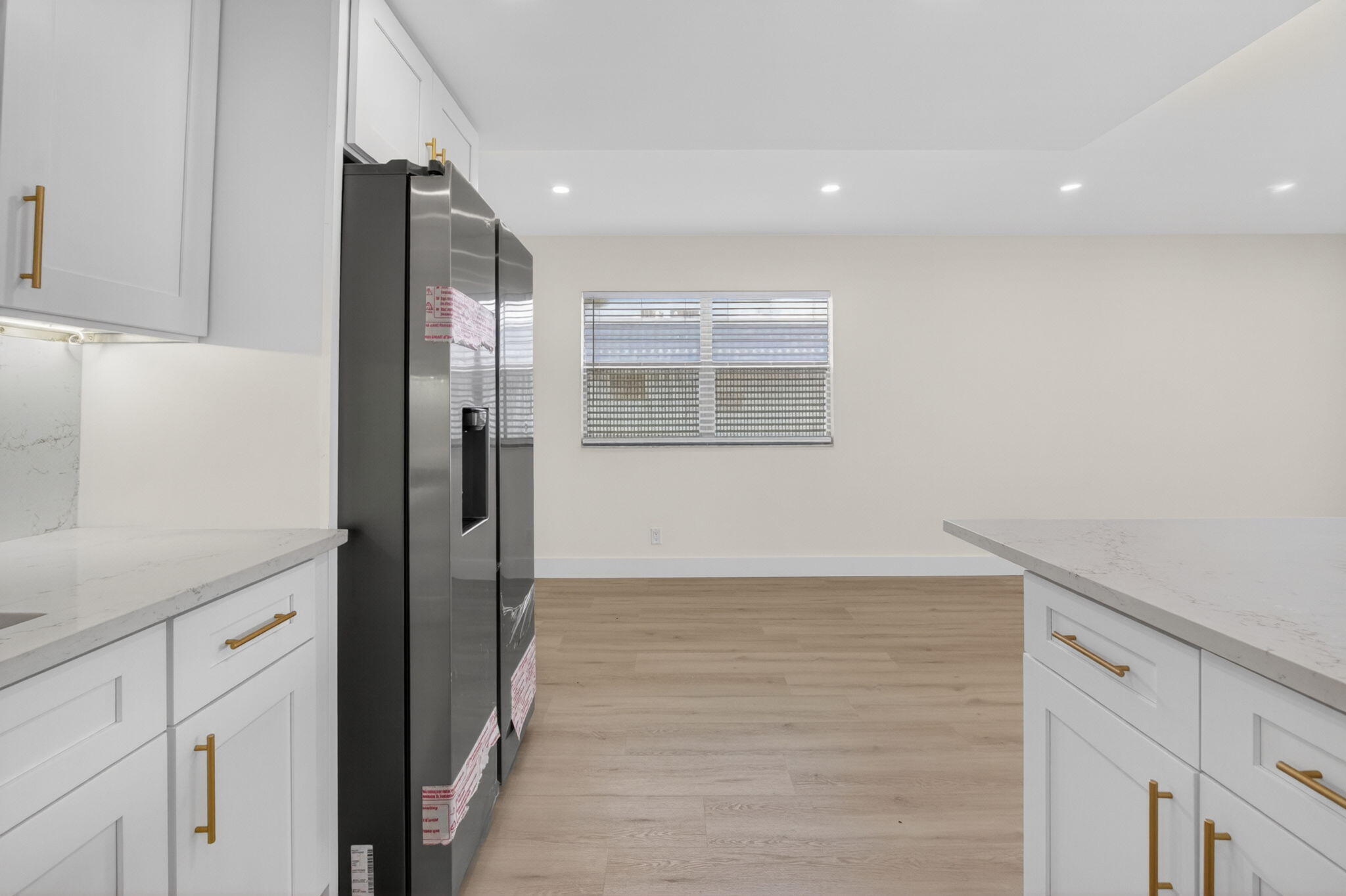 KINGS POINT BRITTANY CONDOS - Residential Lease