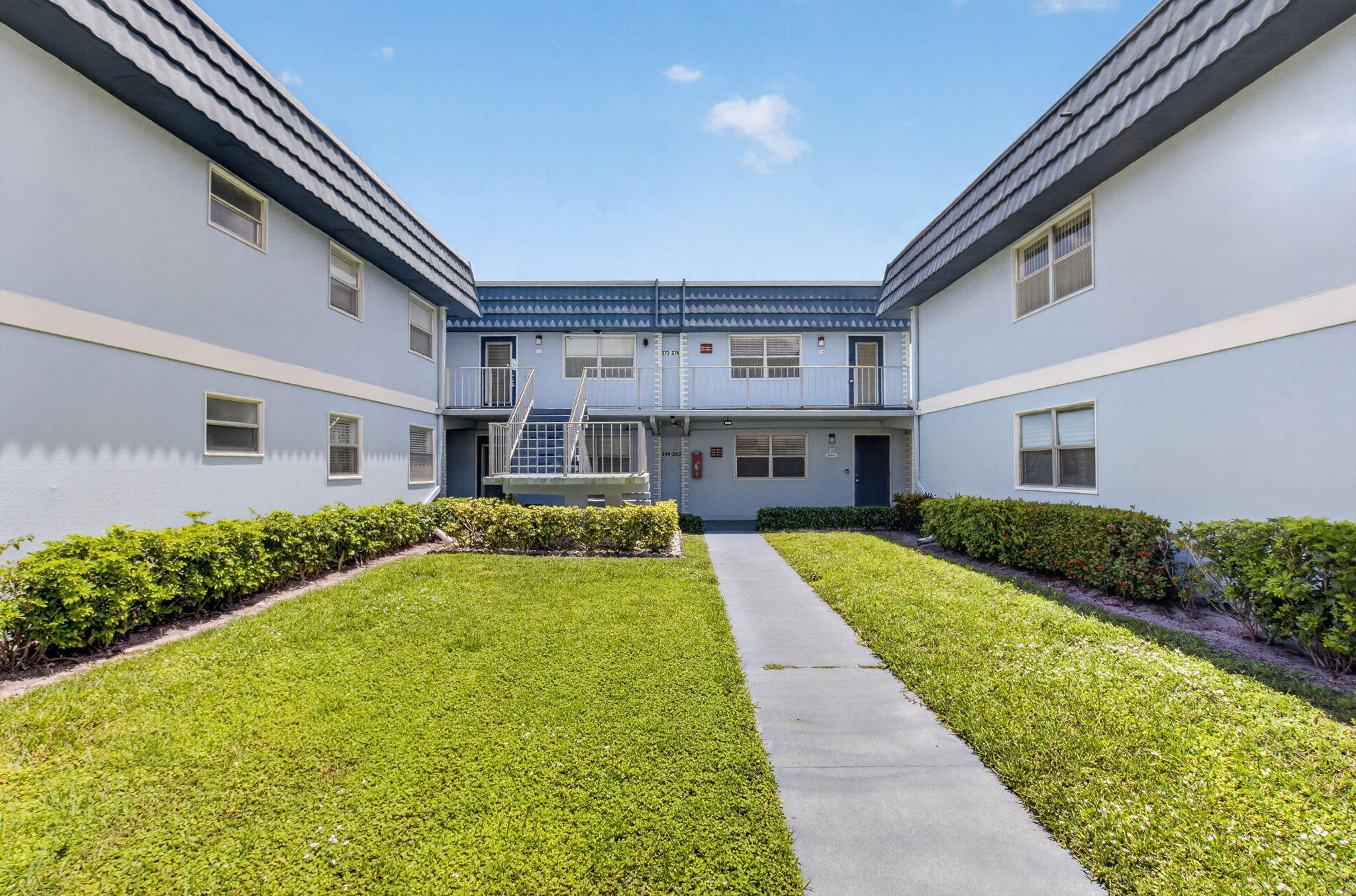 KINGS POINT BRITTANY CONDOS - Residential Lease