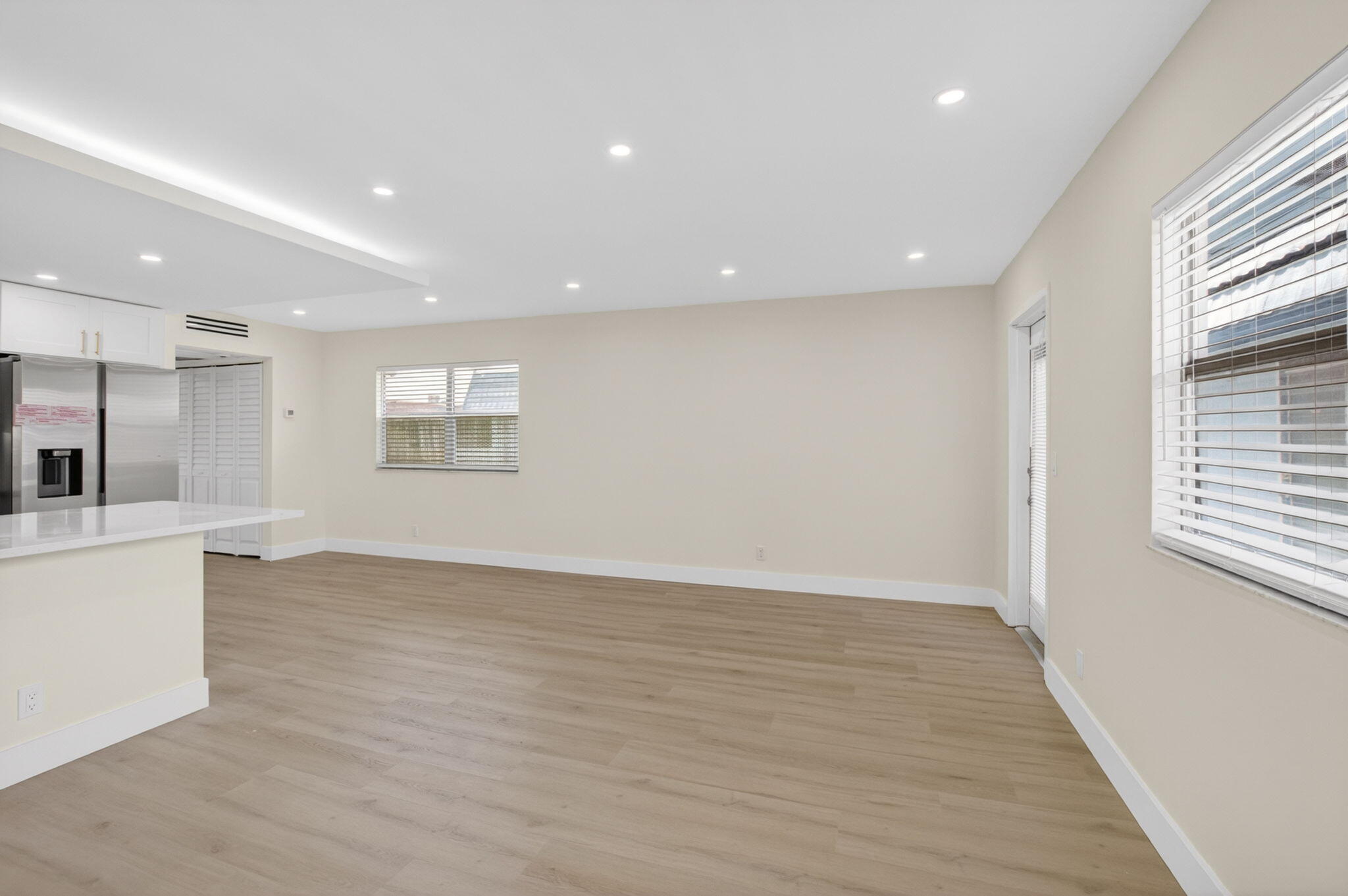 KINGS POINT BRITTANY CONDOS - Residential Lease