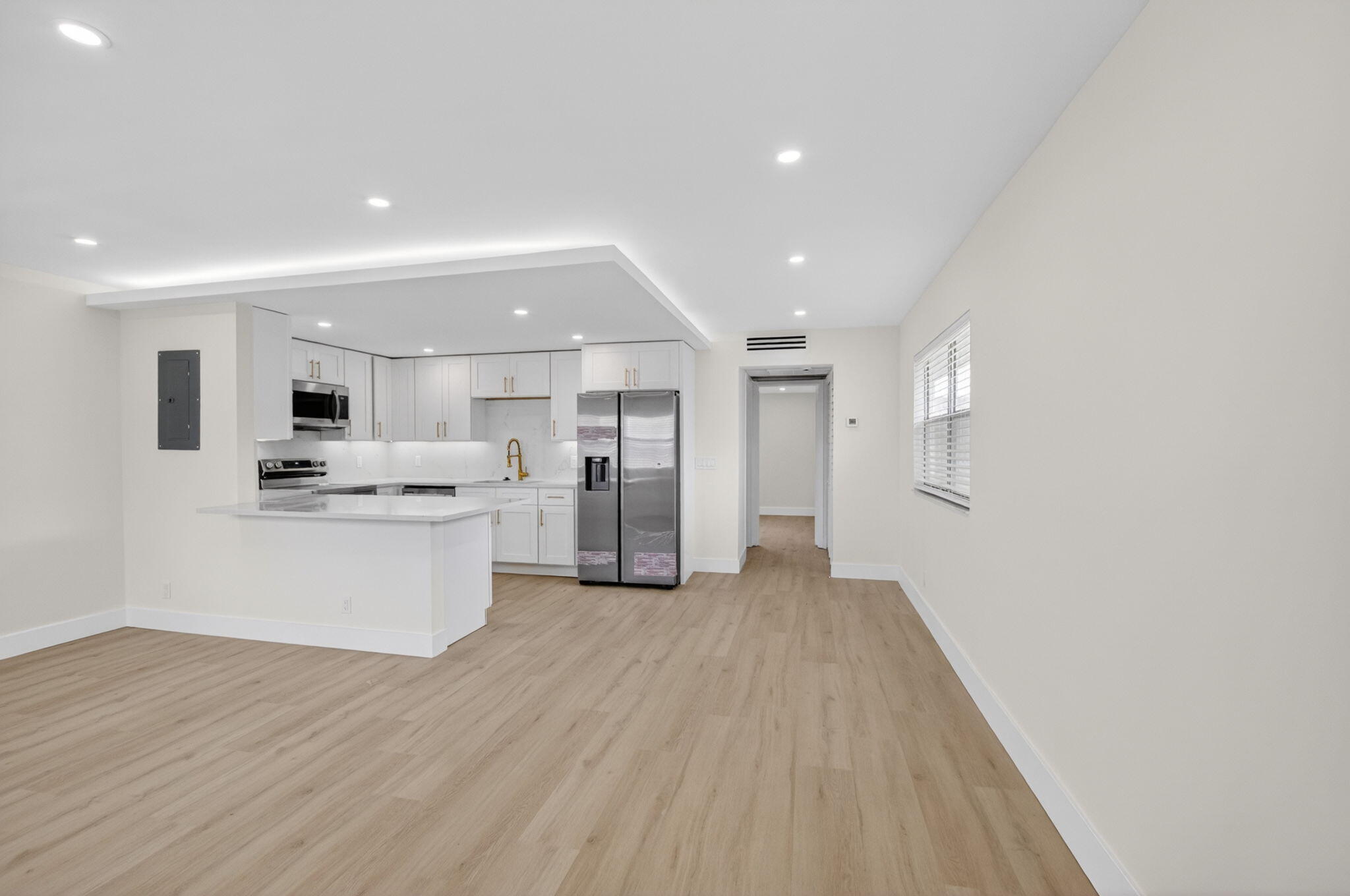 KINGS POINT BRITTANY CONDOS - Residential Lease
