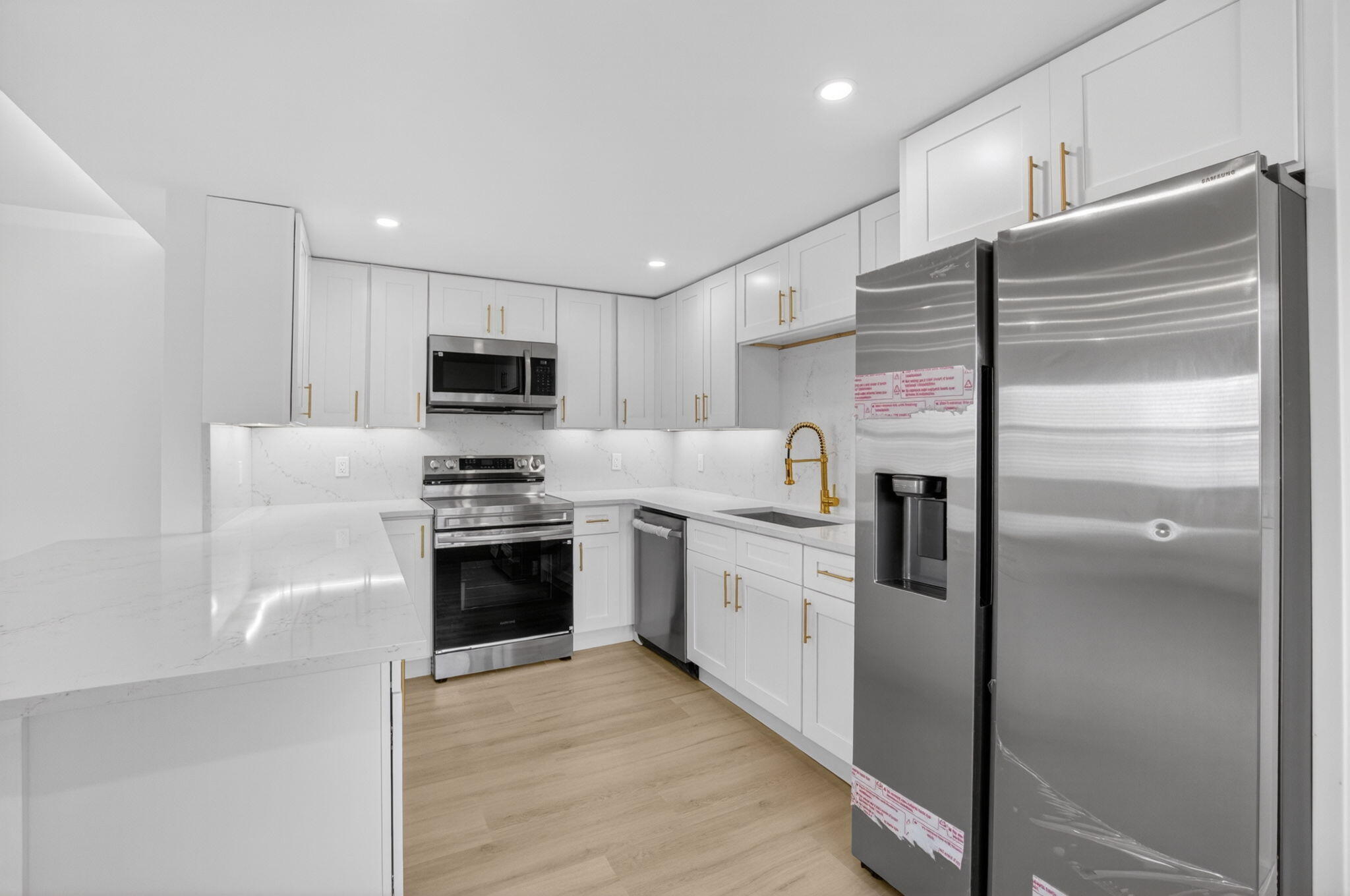 KINGS POINT BRITTANY CONDOS - Residential Lease