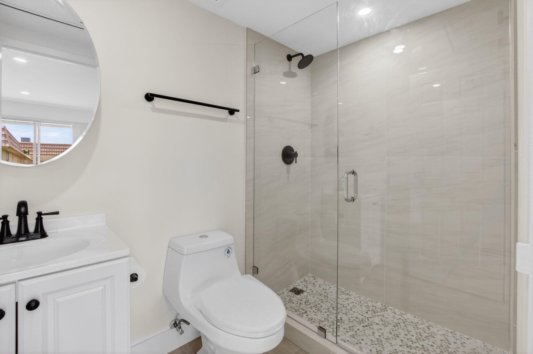KINGS POINT BRITTANY CONDOS - Residential Lease
