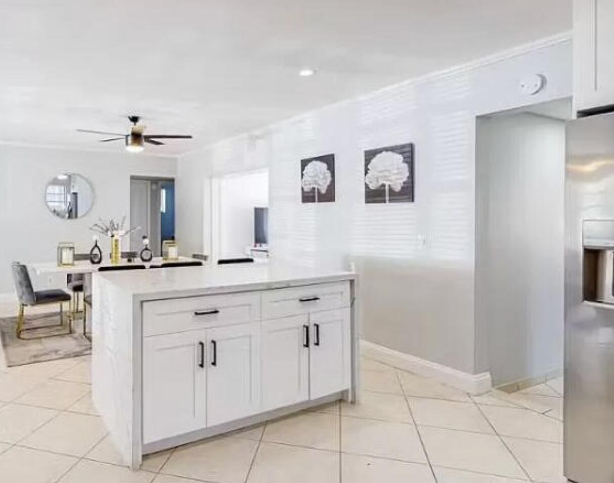 Fantastic opportunity to live in this four bed/ flex five, 3 bathroom home close to the intracoastal. Wonderful neighborhood and spacious home with fantastic layout. Open kitchen sitting room and extra room leading to fenced in backyard. Easy showing. Available immediately. Washer / Dryer included in the rental. Good credit w/ steady income. One month deposit only.