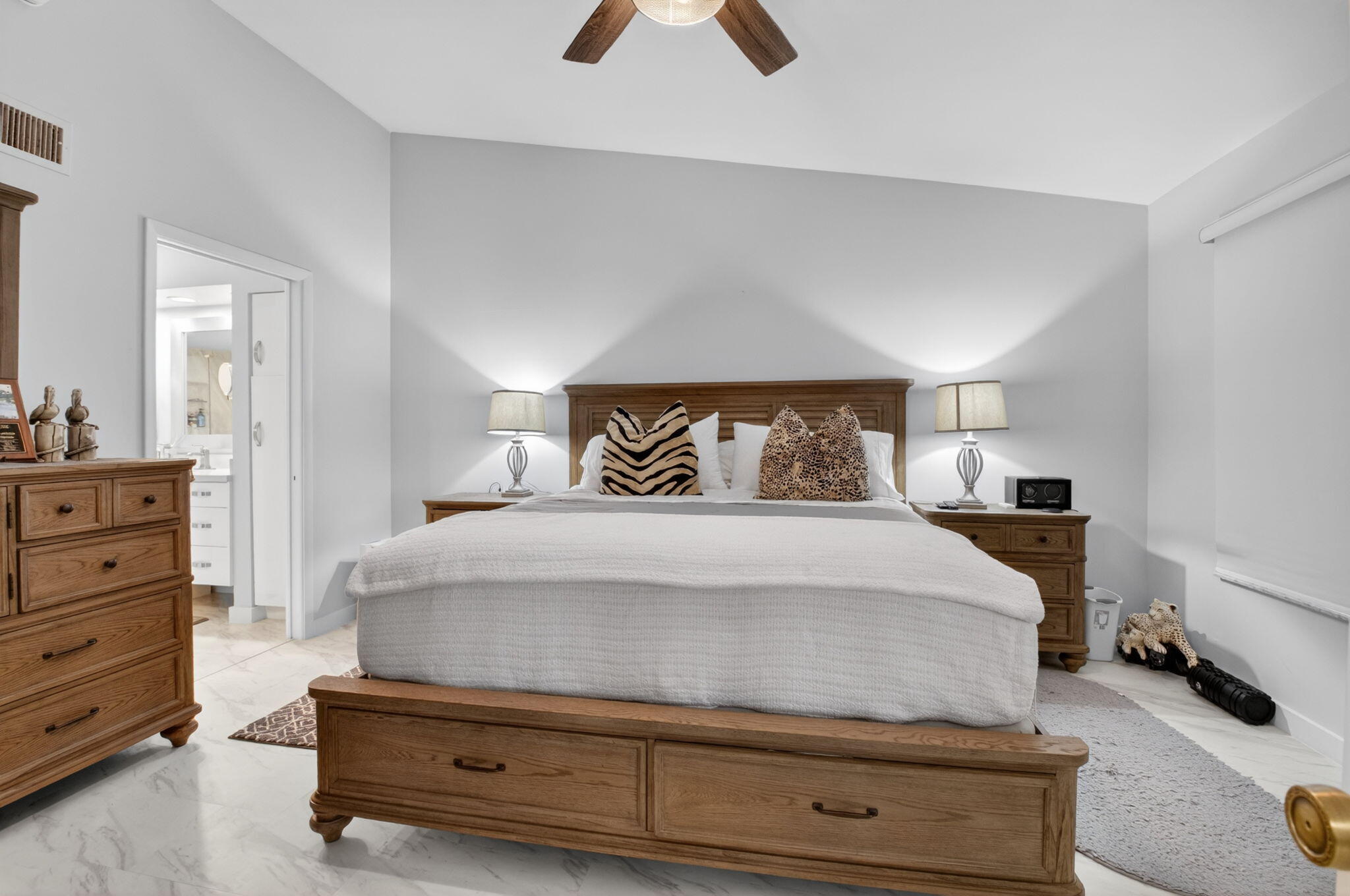 GLENEAGLES CONDO I - Residential