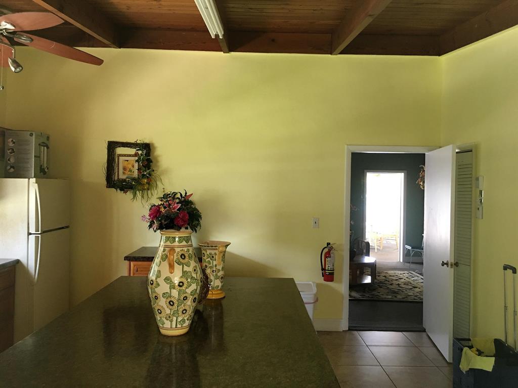 BANYAN TREE VILLAGE CONDO - Residential Lease