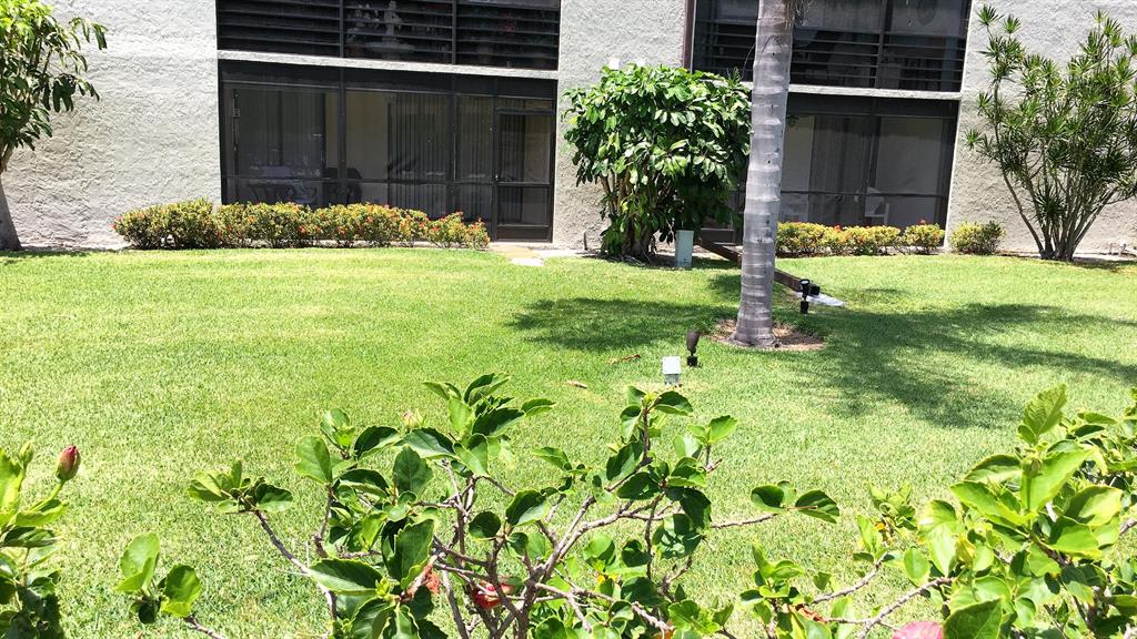 BANYAN TREE VILLAGE CONDO - Residential Lease