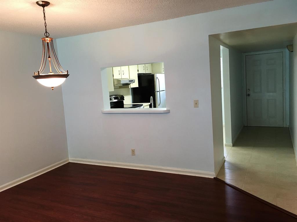 BANYAN TREE VILLAGE CONDO - Residential Lease