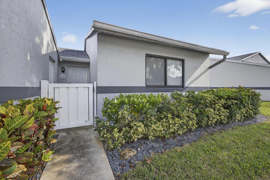 2641 Gately Drive W 2404