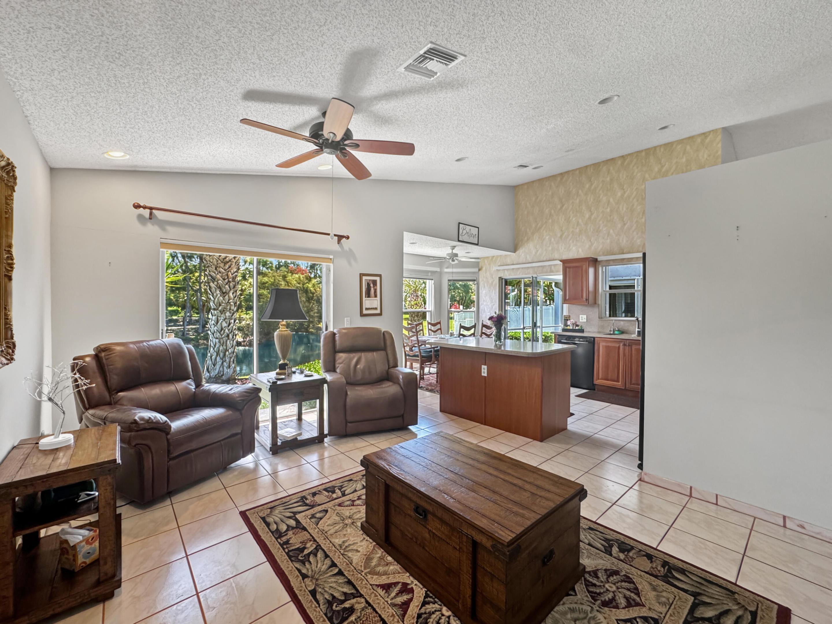 COQUINA LAKES - Residential