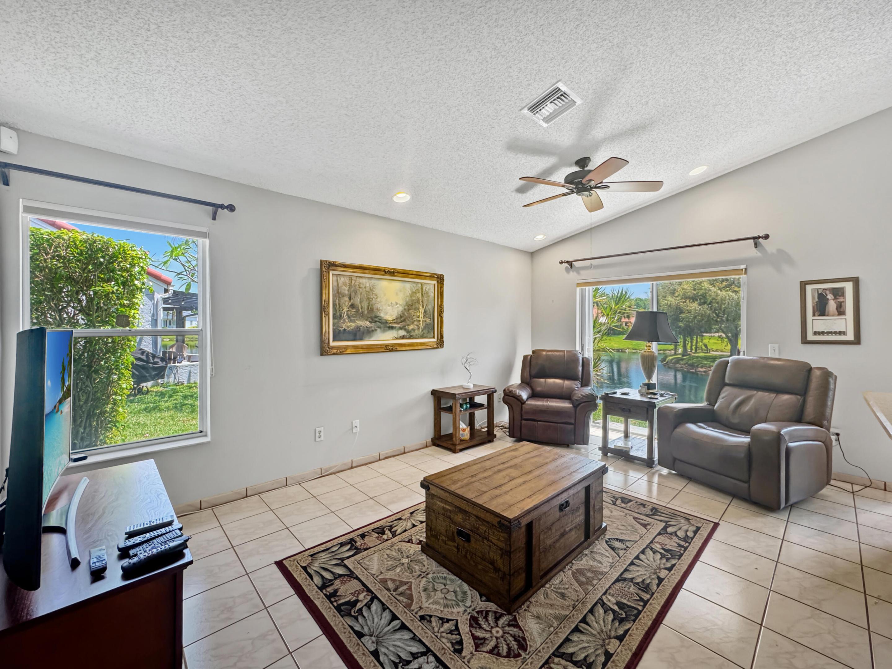 COQUINA LAKES - Residential