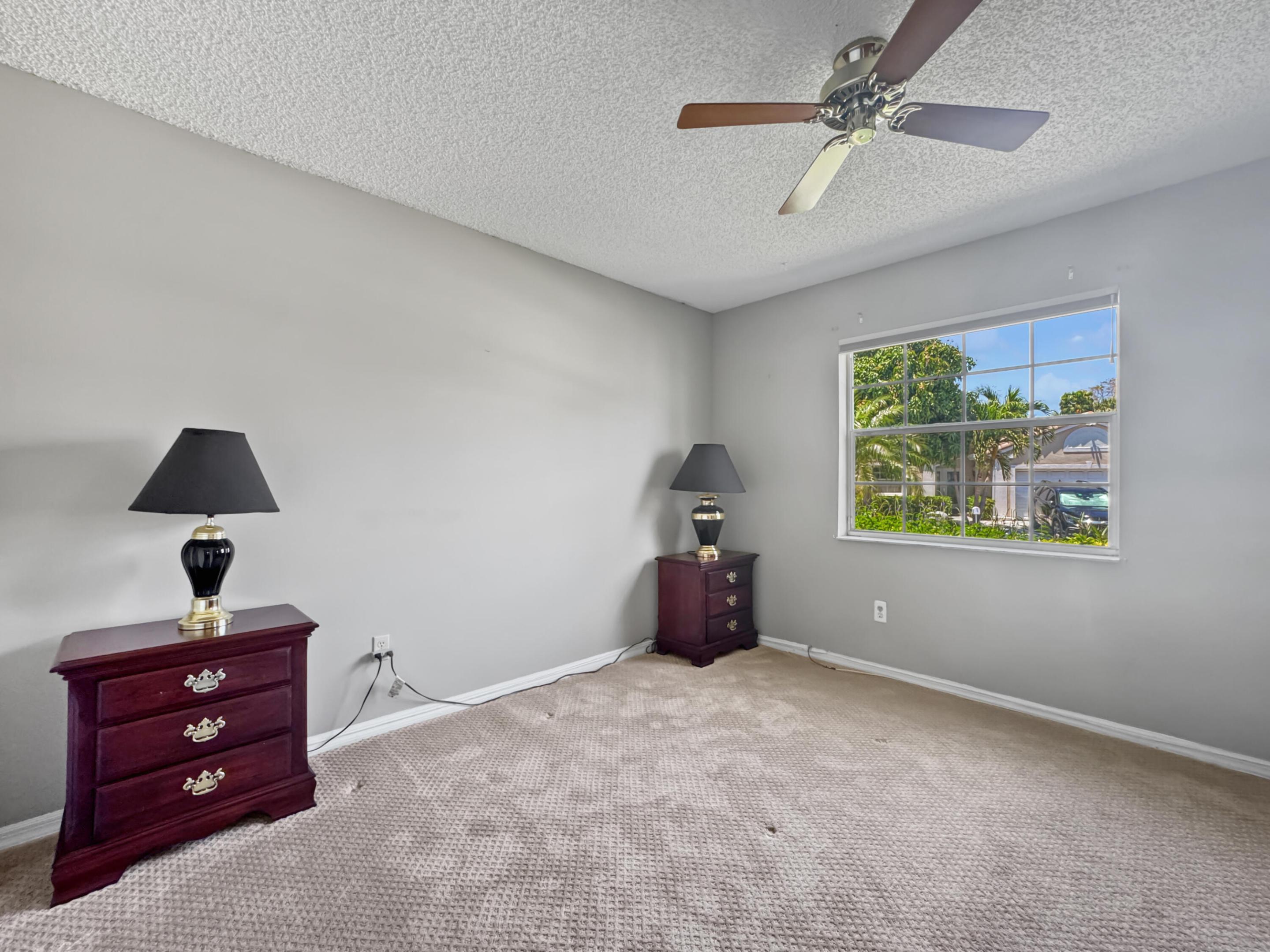 COQUINA LAKES - Residential