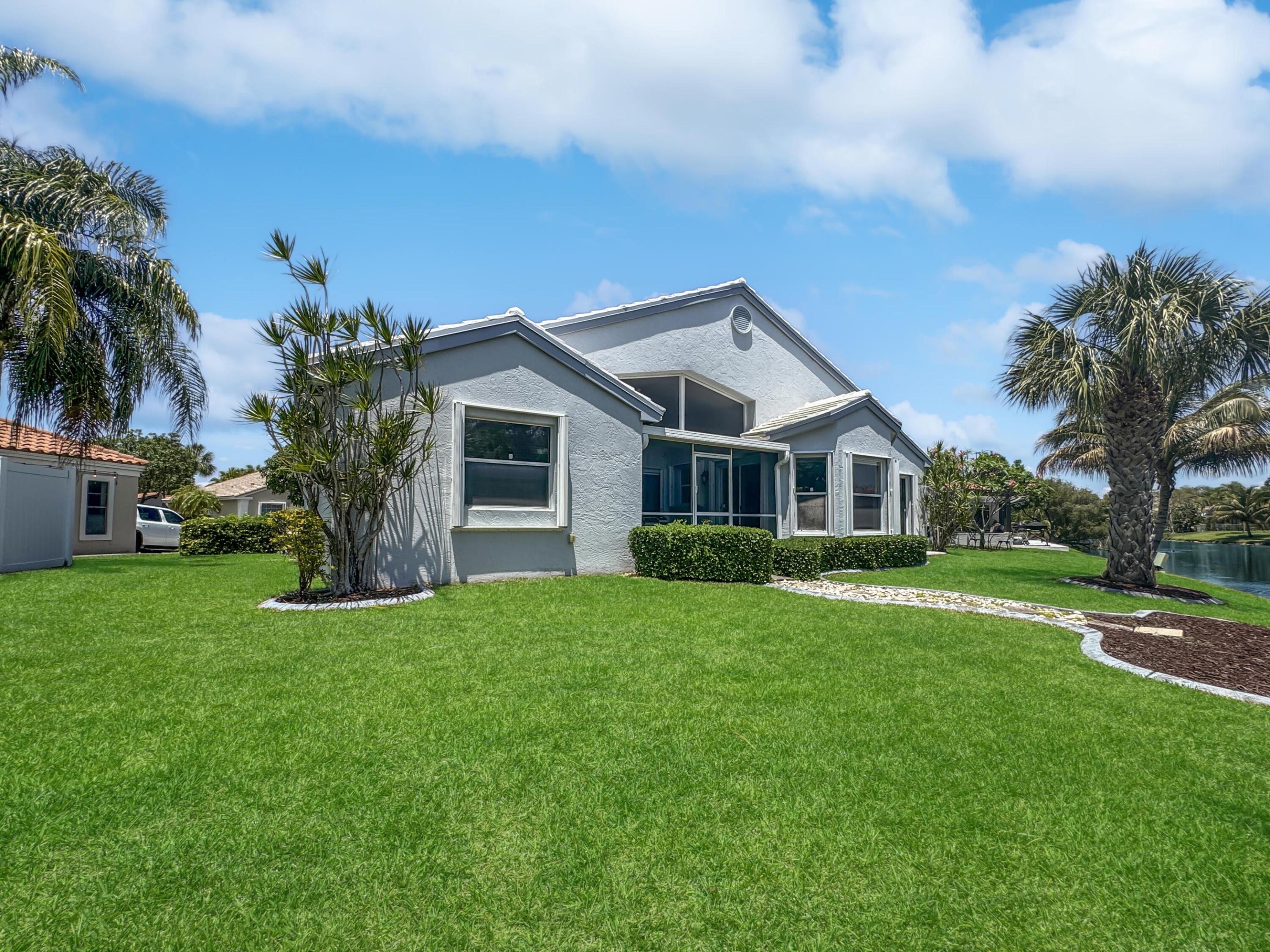 COQUINA LAKES - Residential