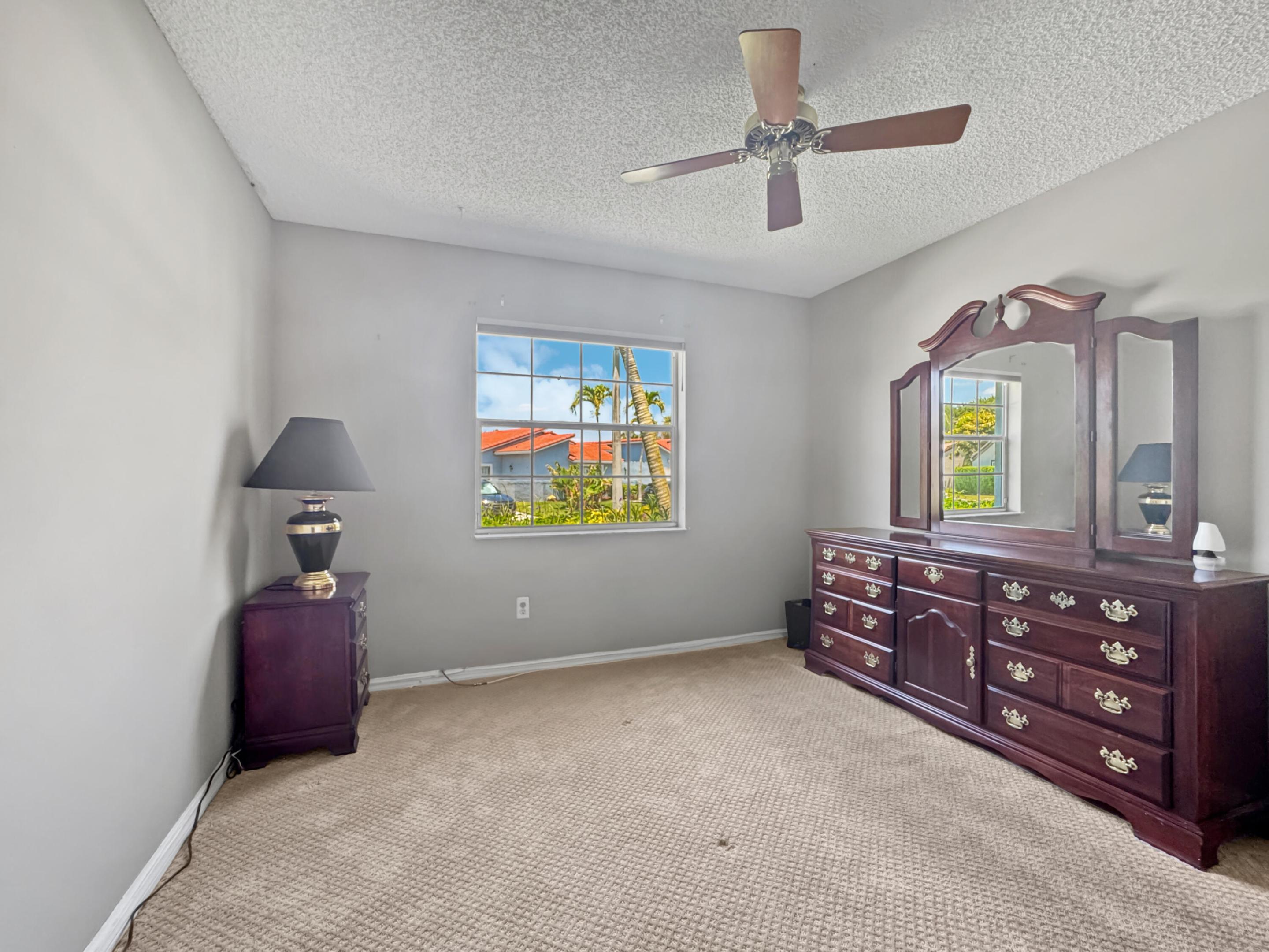 COQUINA LAKES - Residential