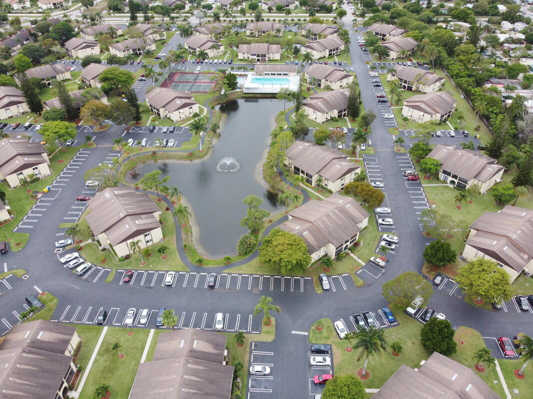 PINE RIDGE III CONDO - Residential