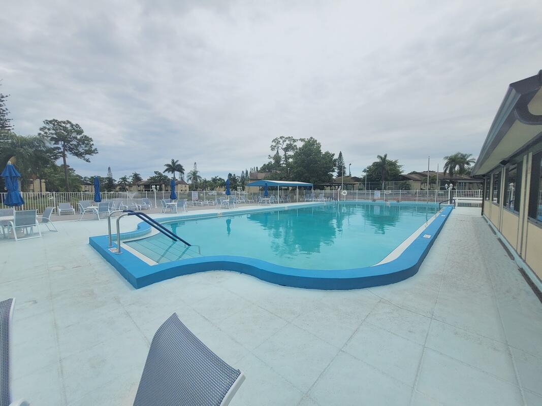 PINE RIDGE III CONDO - Residential