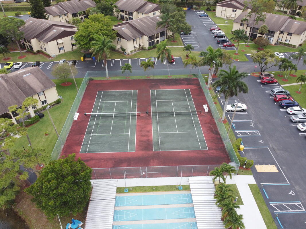 PINE RIDGE III CONDO - Residential