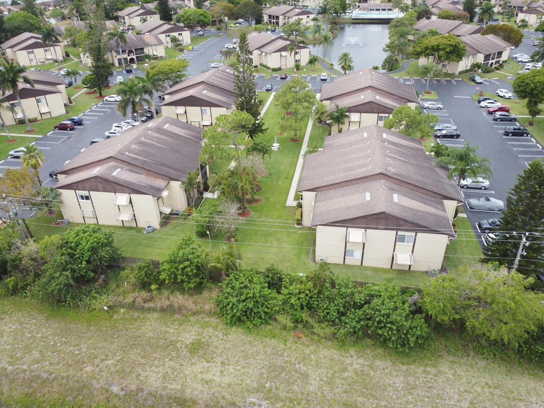 PINE RIDGE III CONDO - Residential