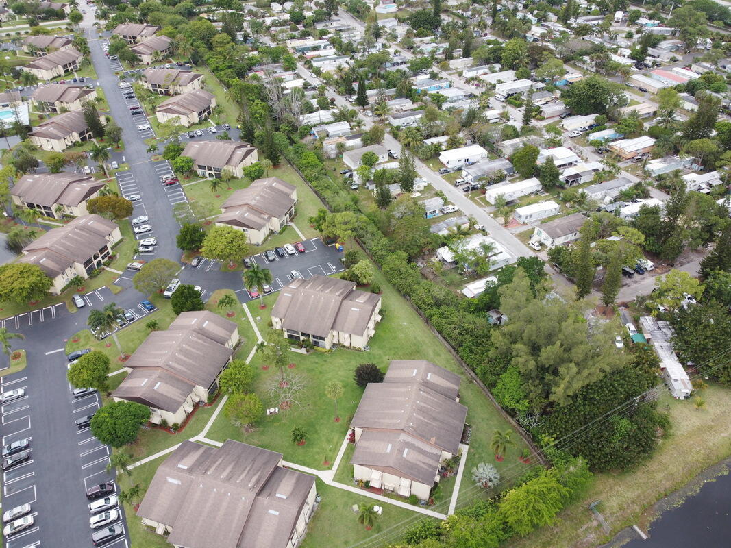 PINE RIDGE III CONDO - Residential