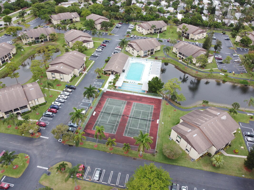 PINE RIDGE III CONDO - Residential