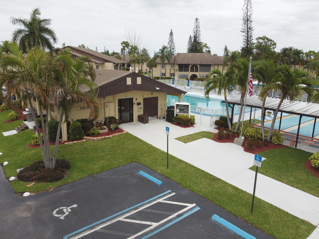 PINE RIDGE III CONDO - Residential