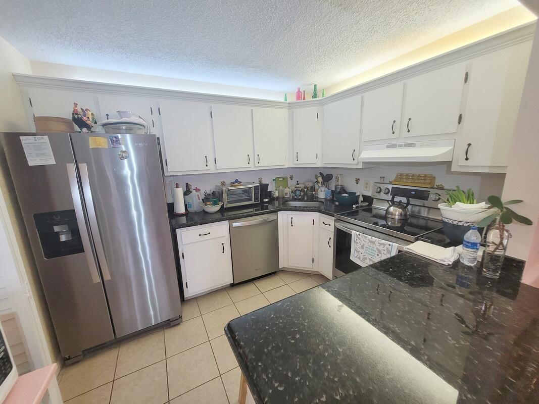 PINE RIDGE III CONDO - Residential