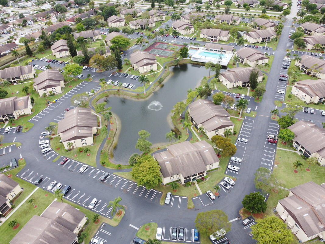 PINE RIDGE III CONDO - Residential