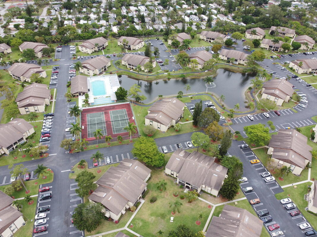 PINE RIDGE III CONDO - Residential