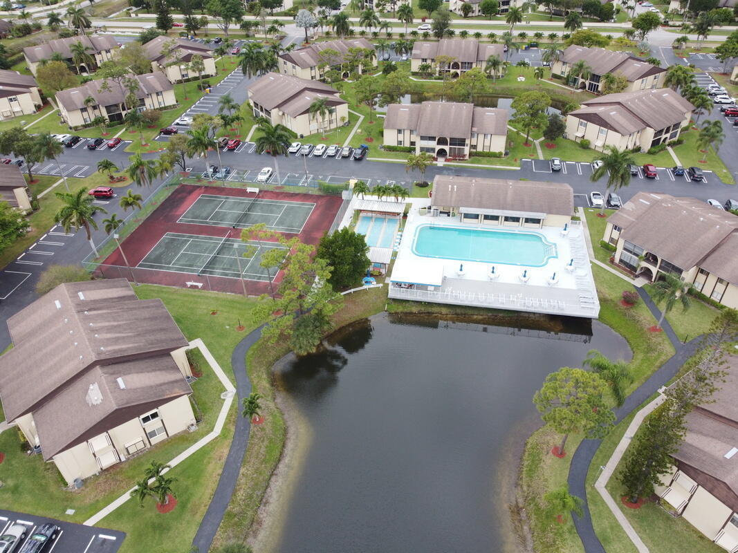 PINE RIDGE III CONDO - Residential