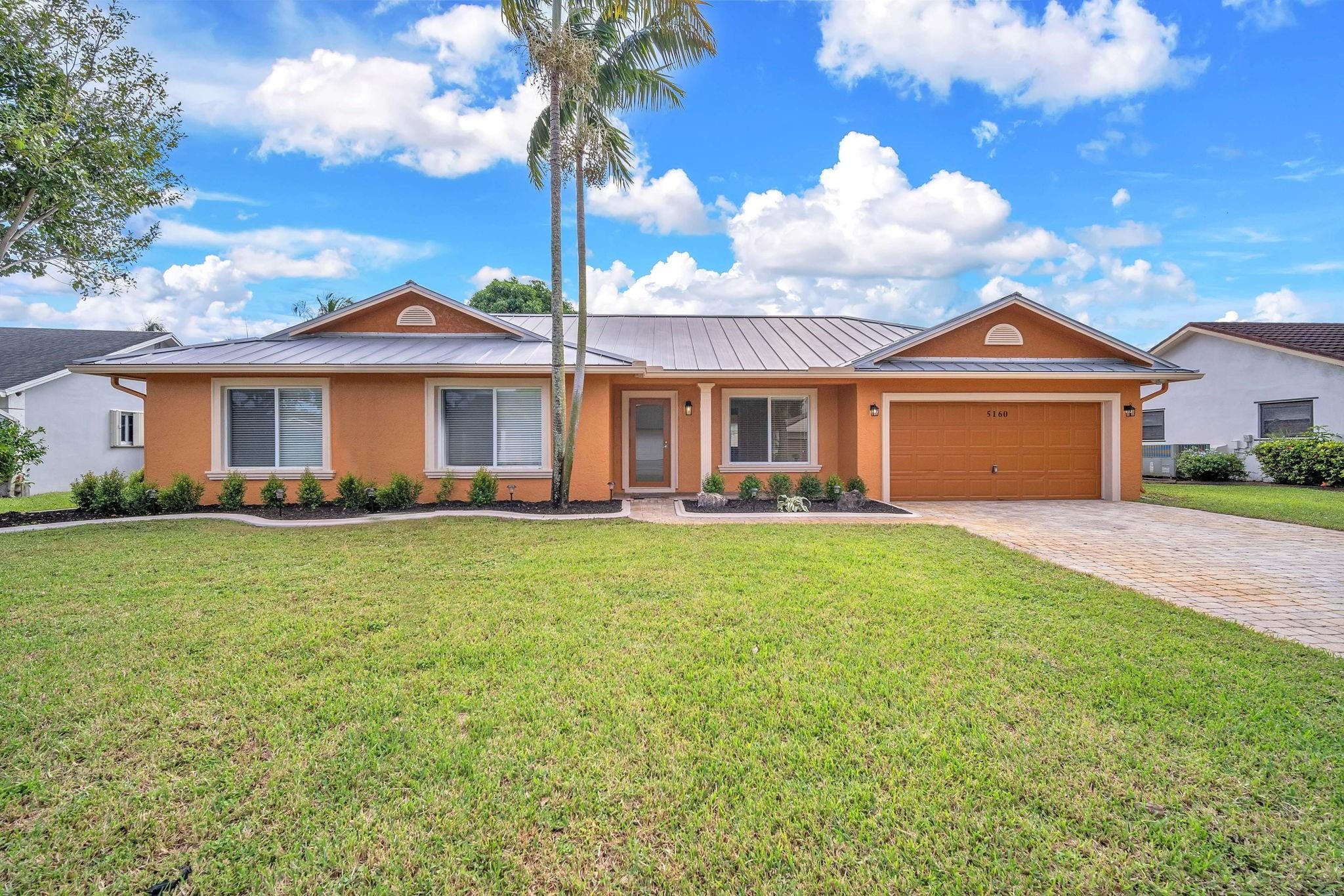 5160 SW 18th Court