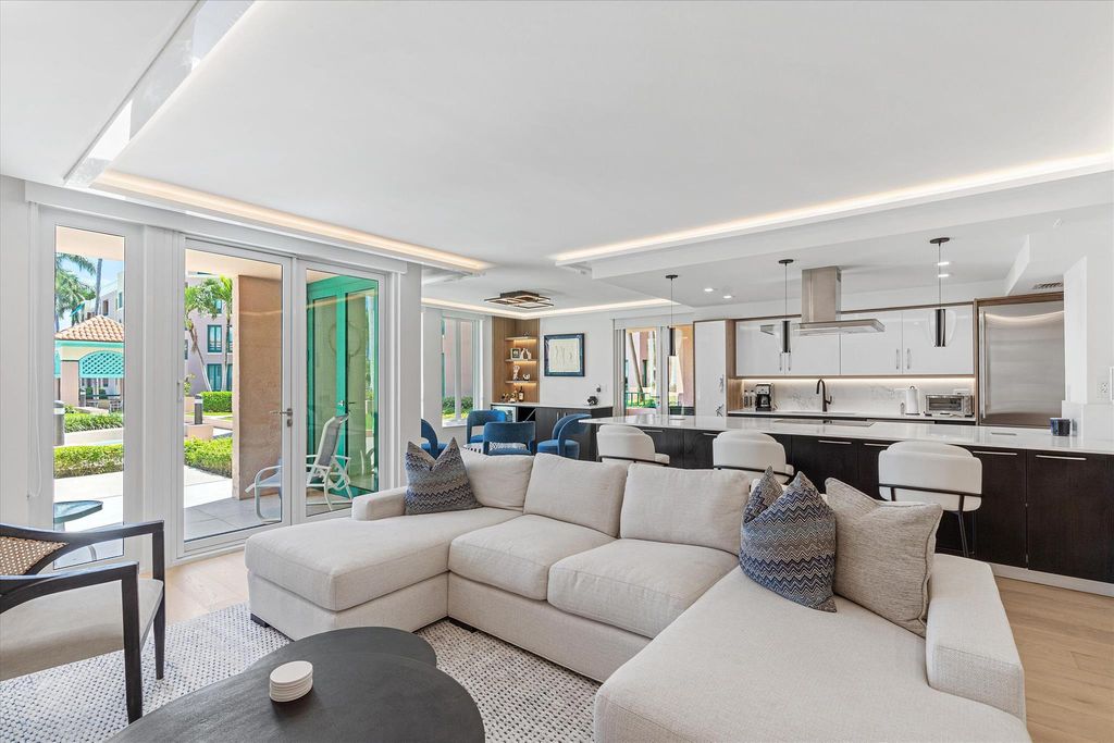 Photo of 120 SE 5th Avenue #221, Boca Raton, FL 33432 (MLS # R11010171)