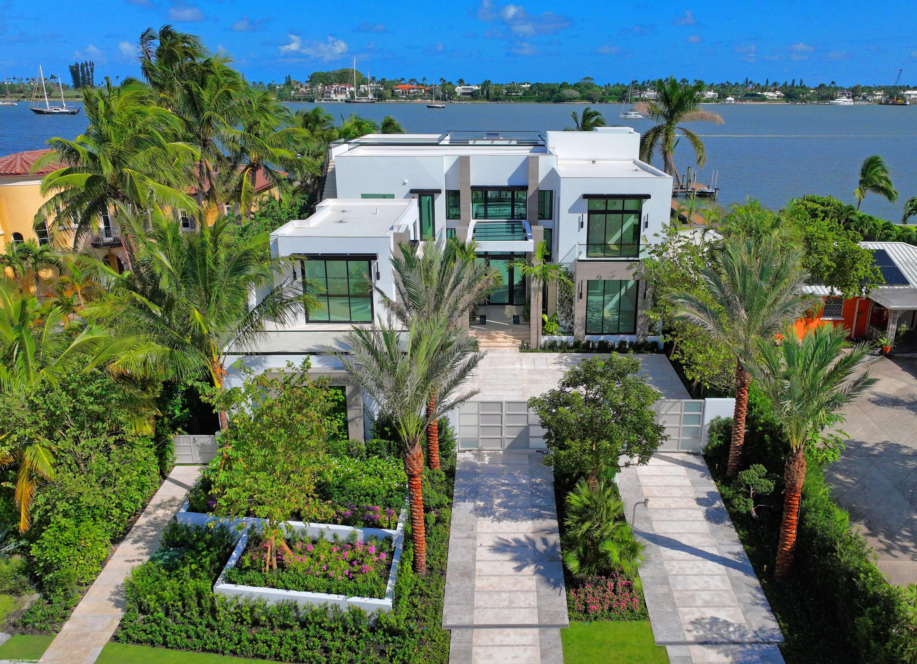 2914 N Flagler Drive