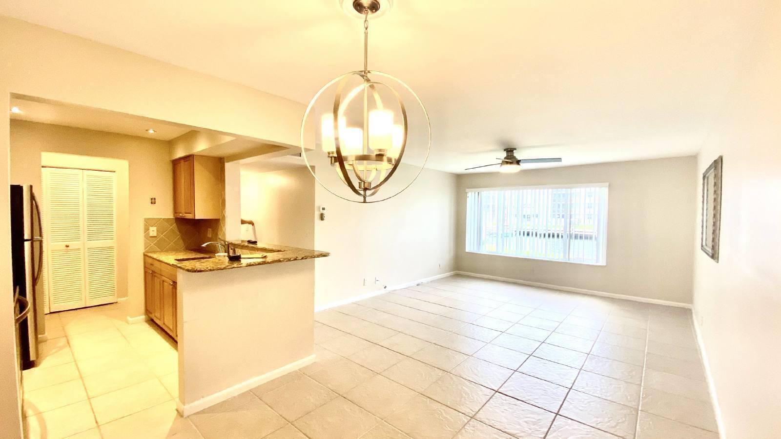 125 Shore Court 102b