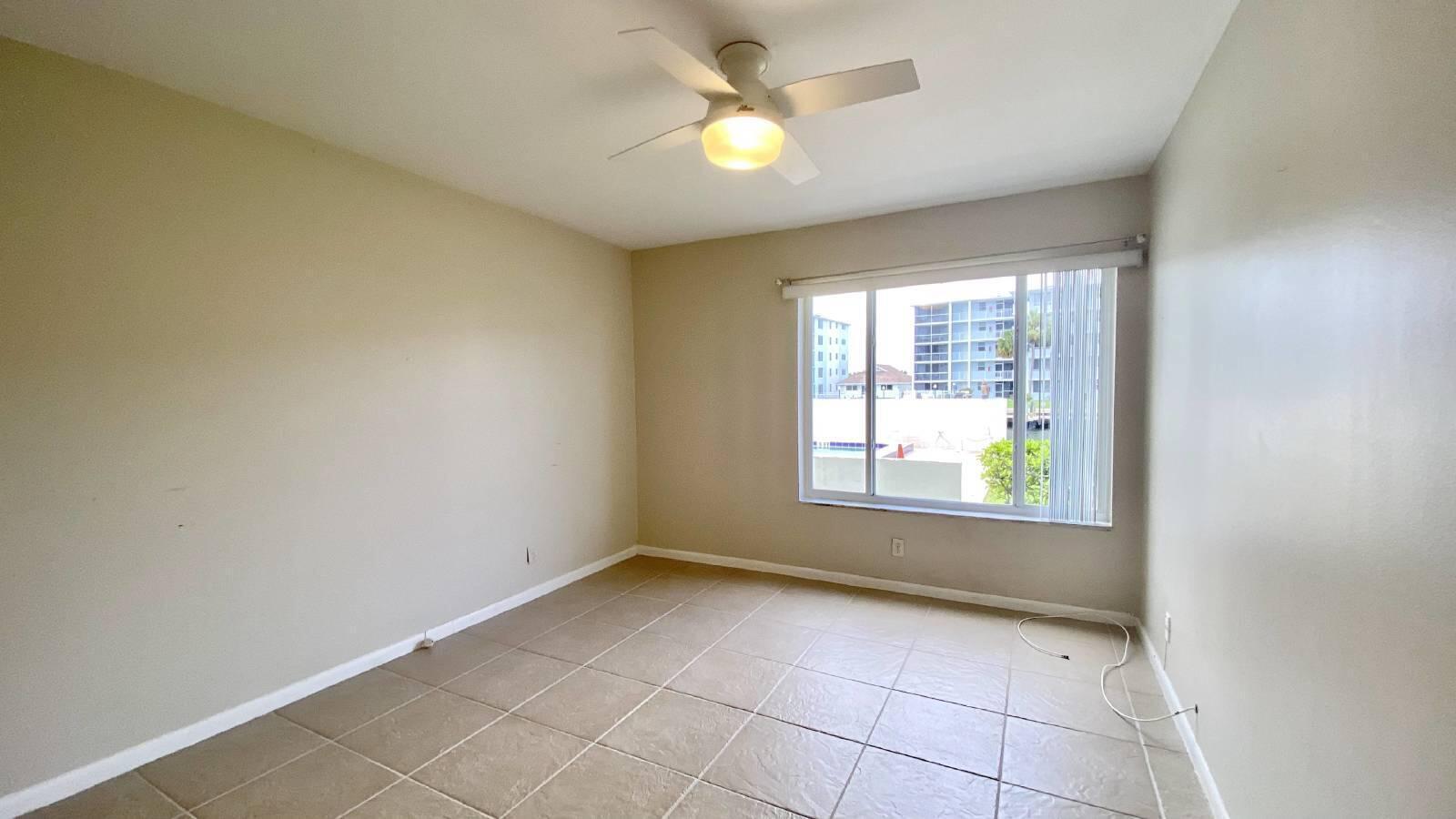 SHOREHAM CONDO - Residential Lease