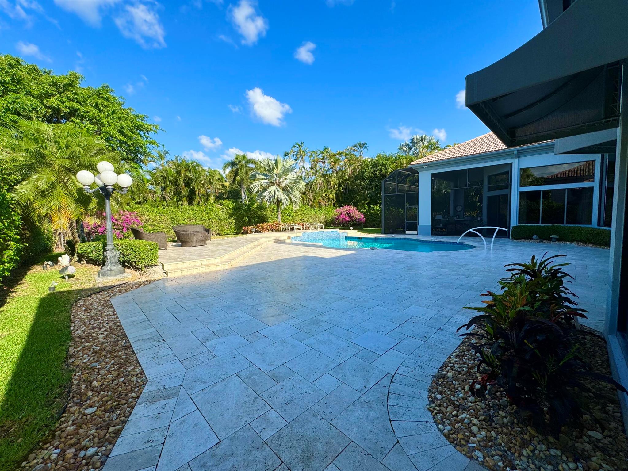 POLO OAKS - Residential