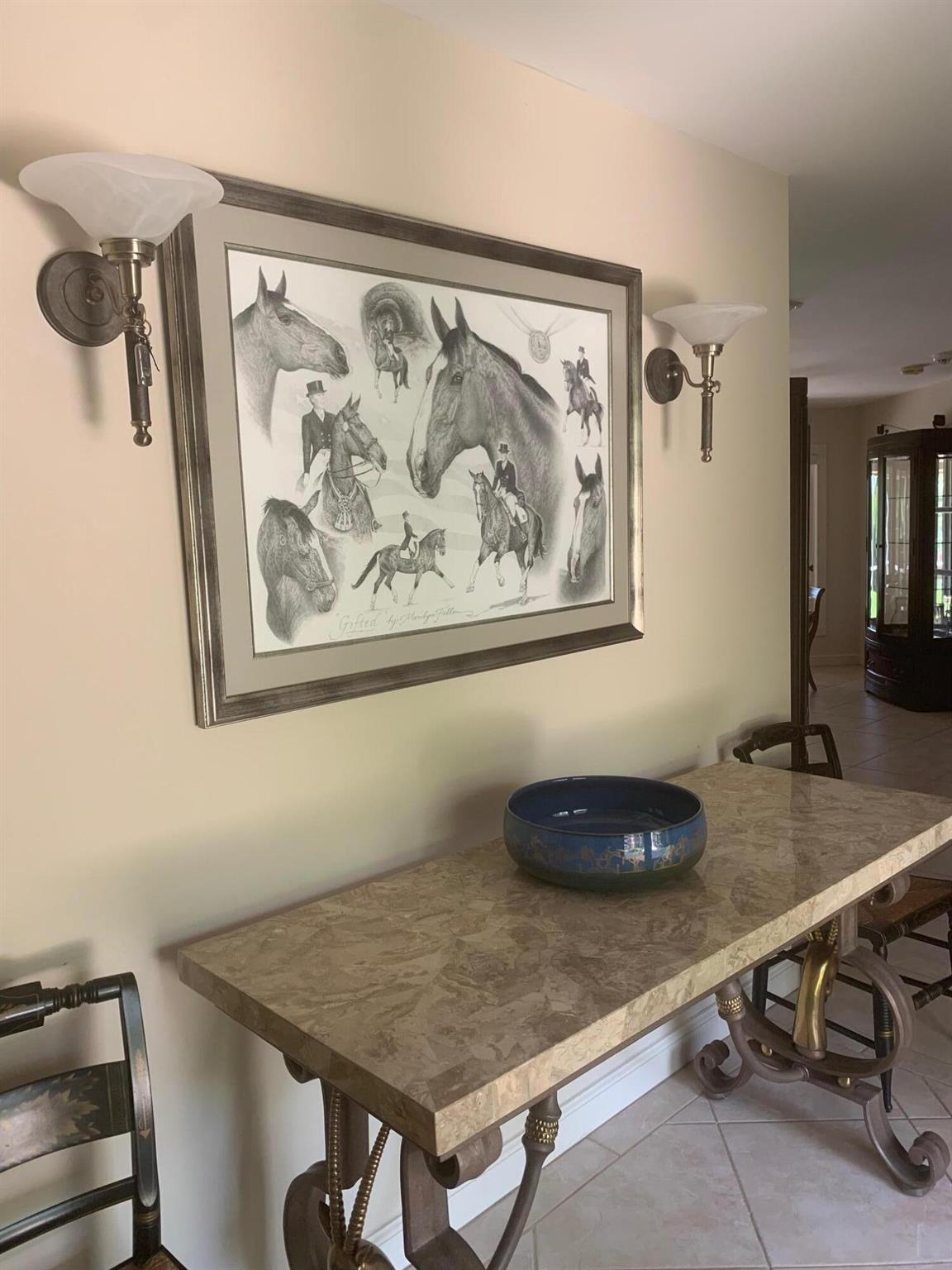 WHITE FENCES / DEER RUN 2 - Residential