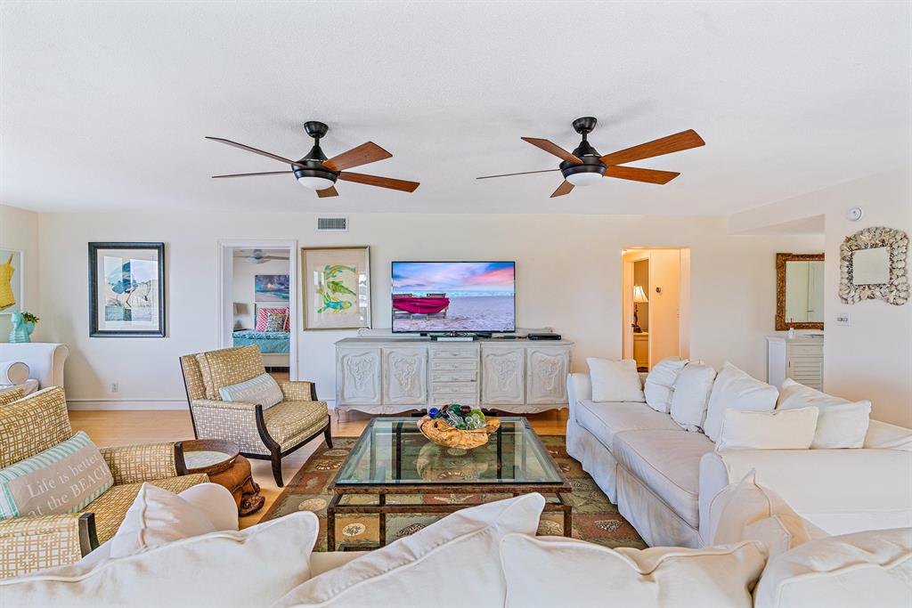 ISLAND HOUSE SOUTHWEST CONDO - Residential