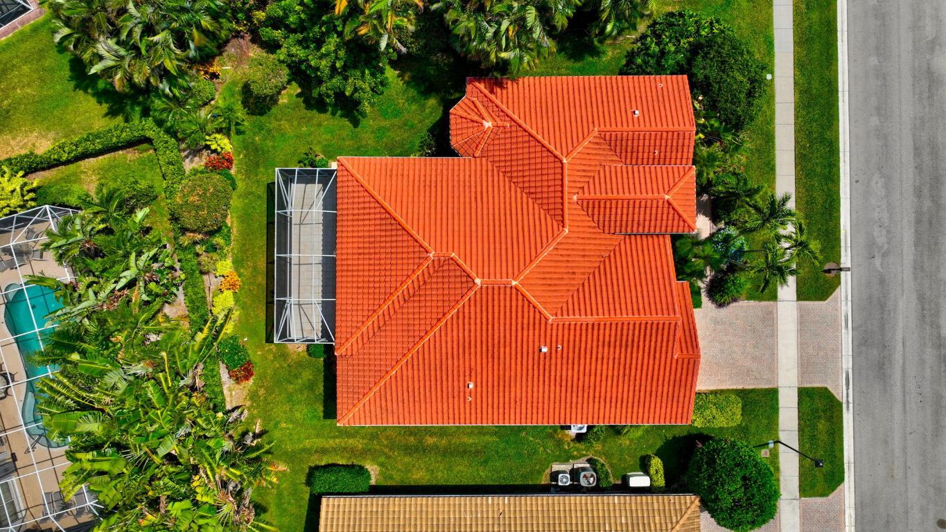 6915 Chimere Terrace