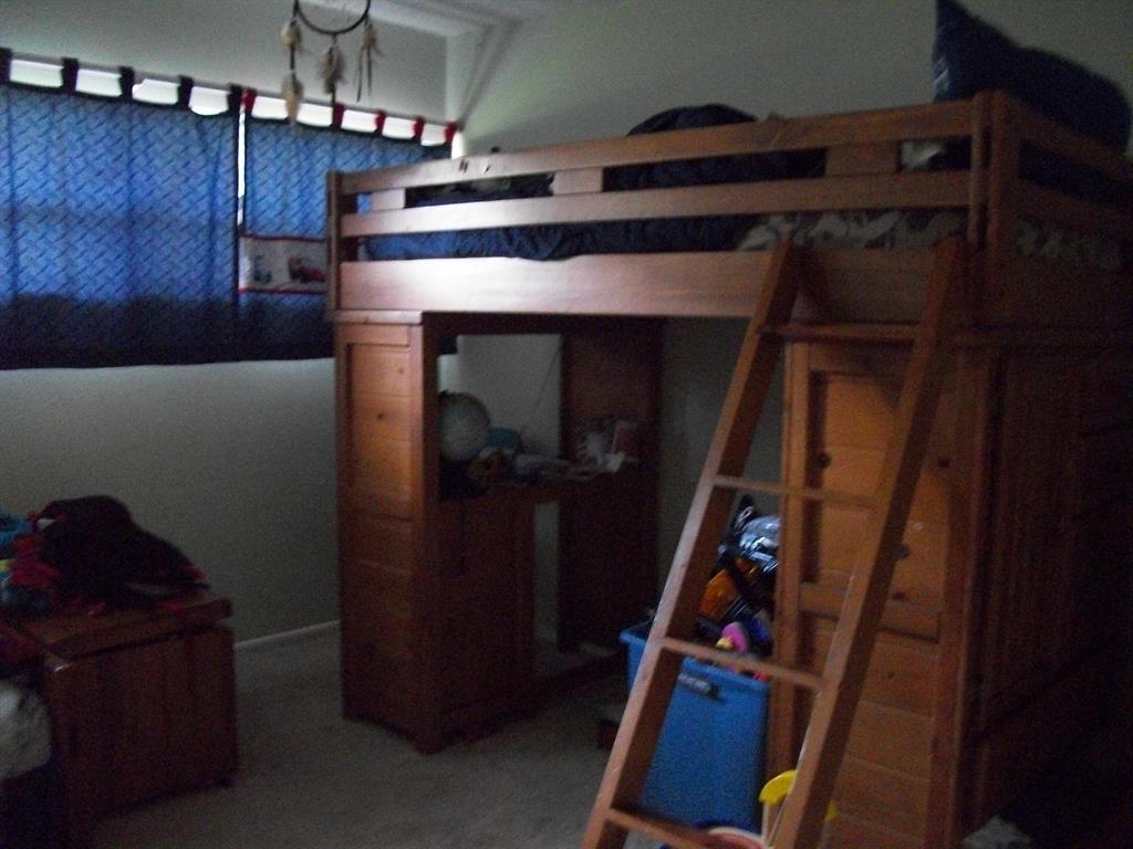 BANYAN COURTS CONDO - Residential