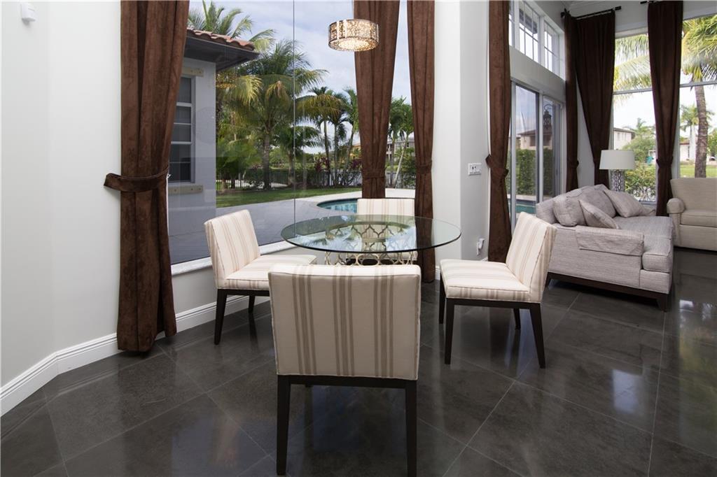 Heron Bay greenbriar - Residential