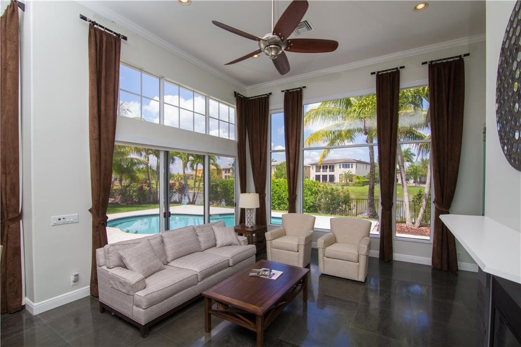 Heron Bay greenbriar - Residential
