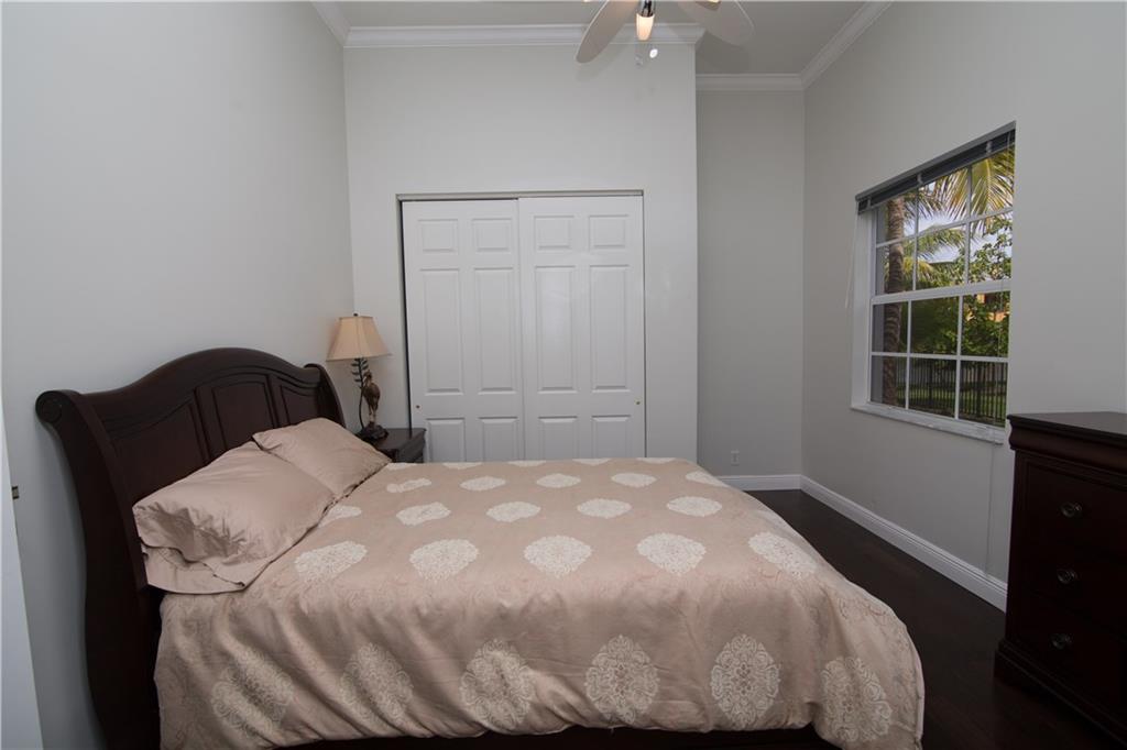 Heron Bay greenbriar - Residential