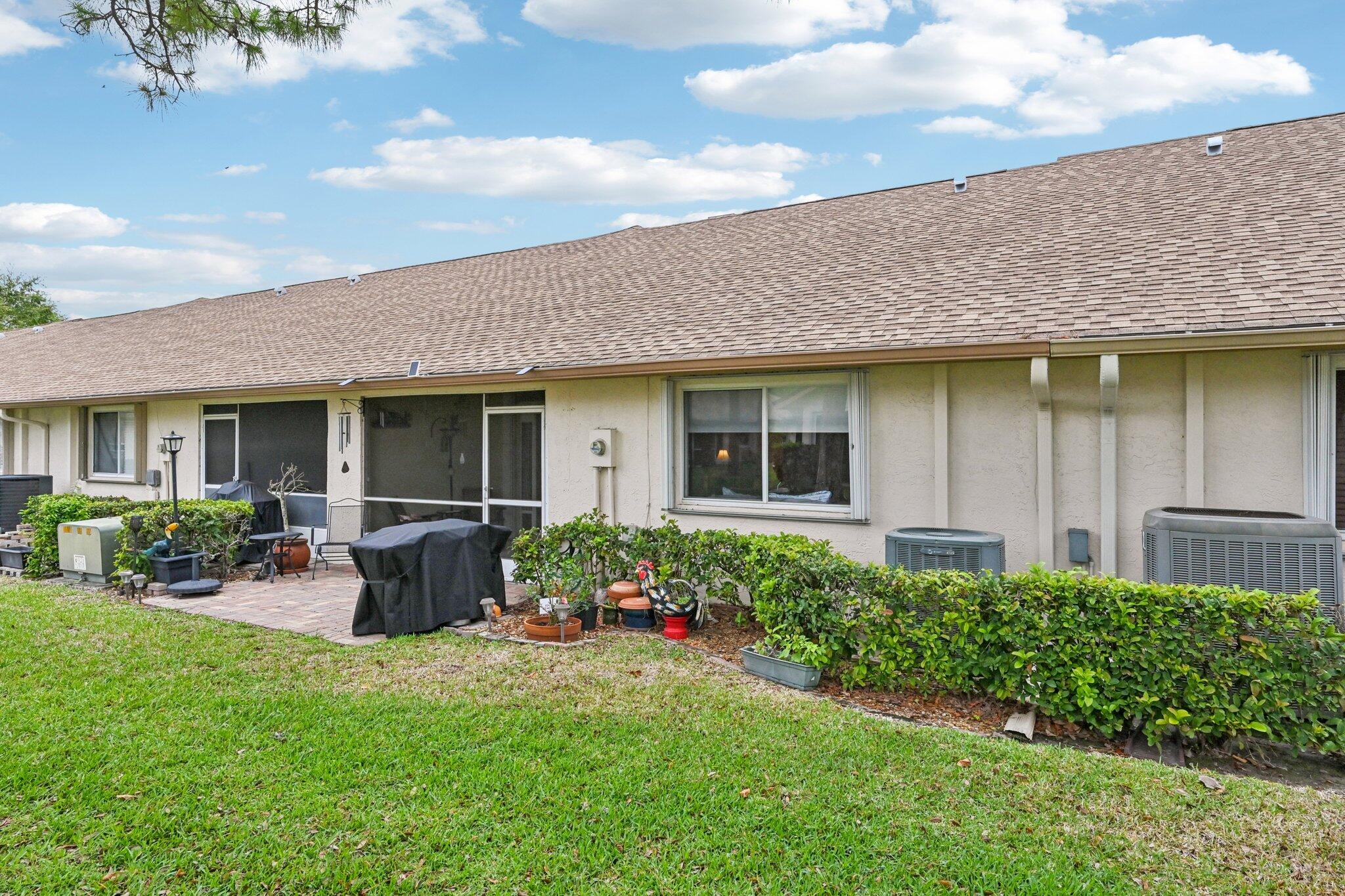 LANTERN WALK 2 - Residential