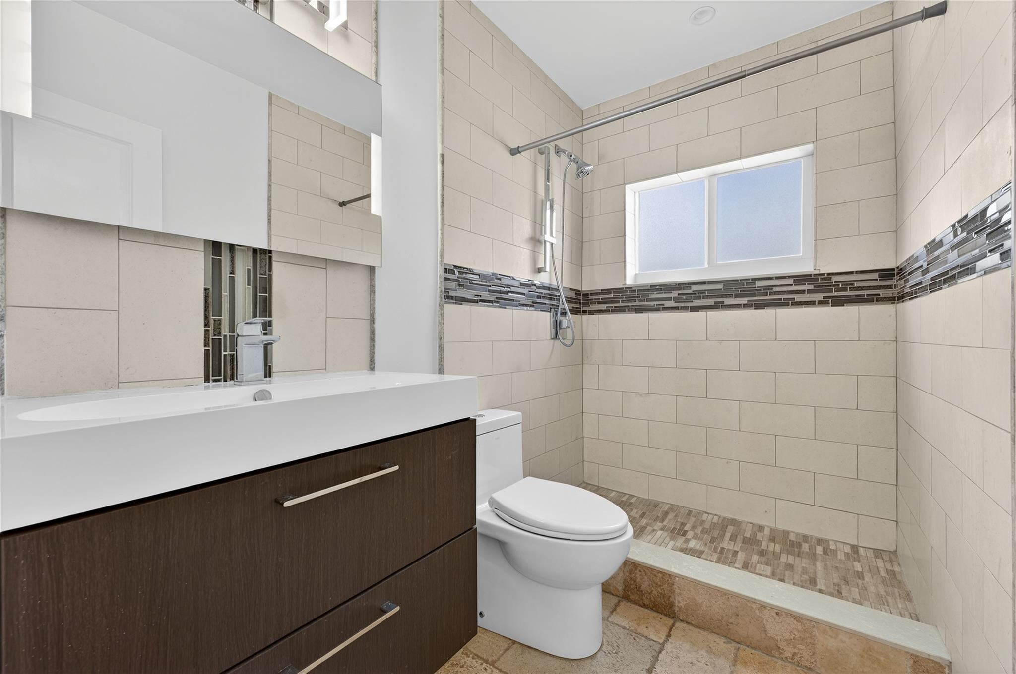 Coral Ridge Add B 41-47 - Residential Income